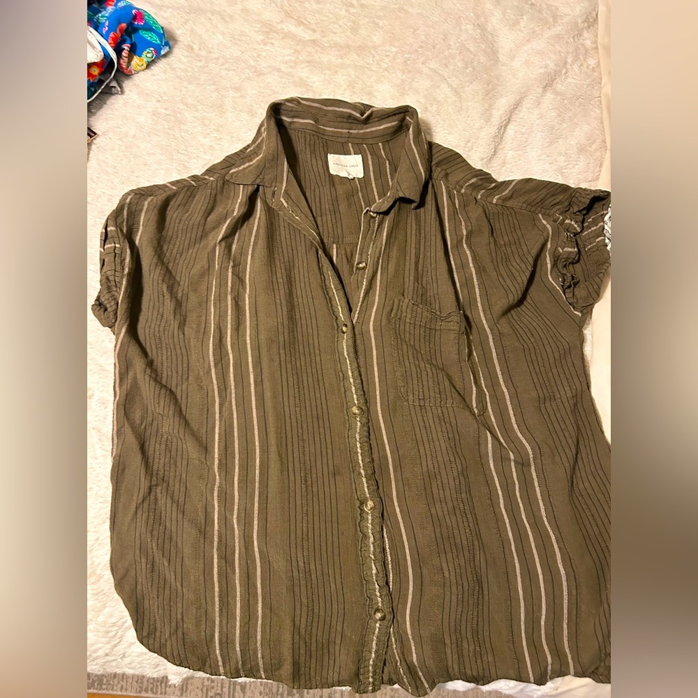 American Eagle Green Button Down